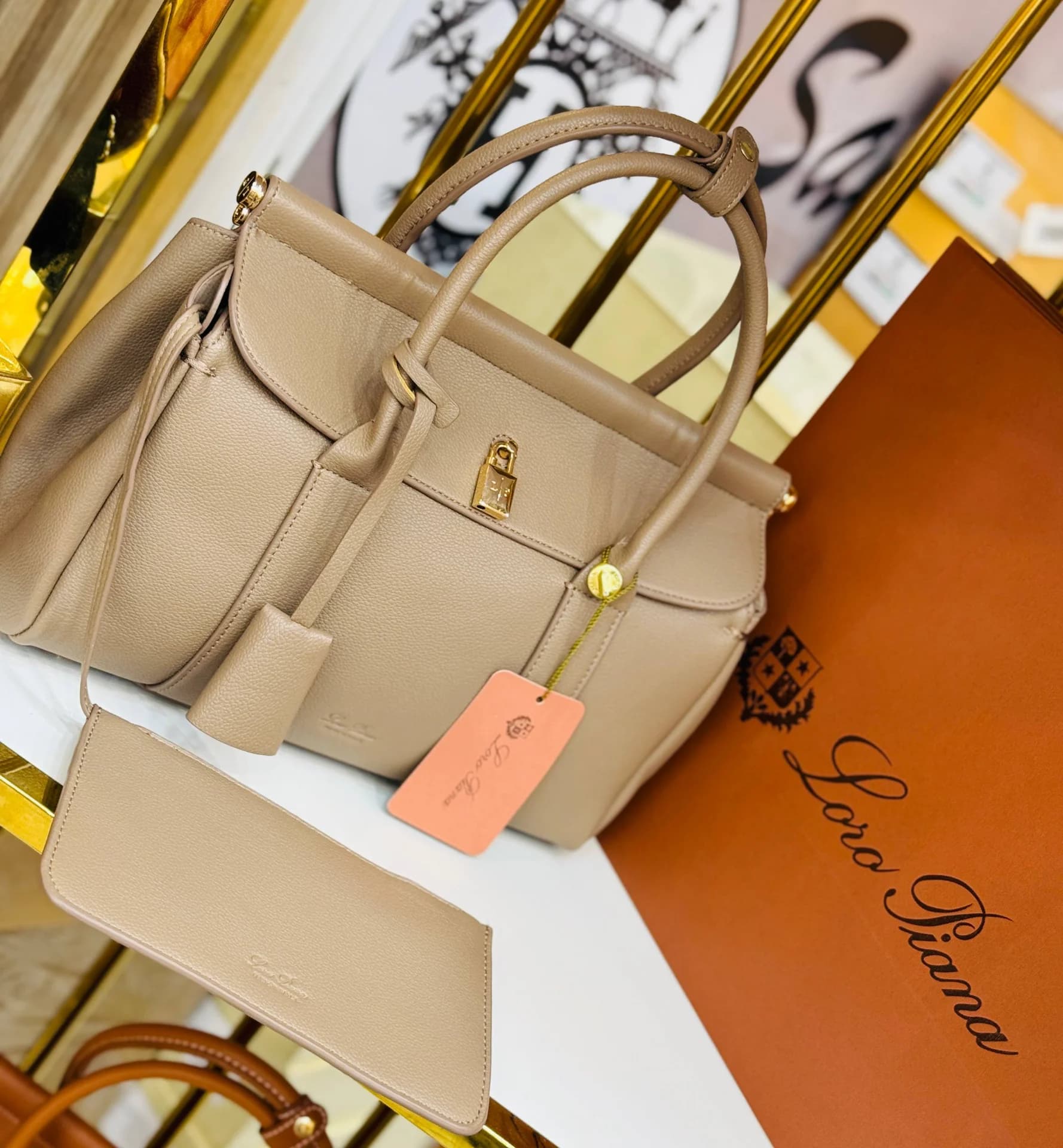 SAC LOROPIANA